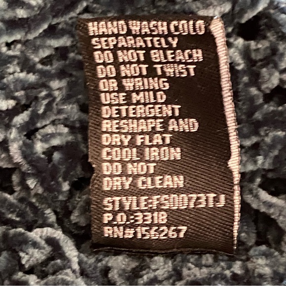 🦚HOST PICK🦚 NWT Cocobleu Green Chenille Sweater - Picture 5 of 13